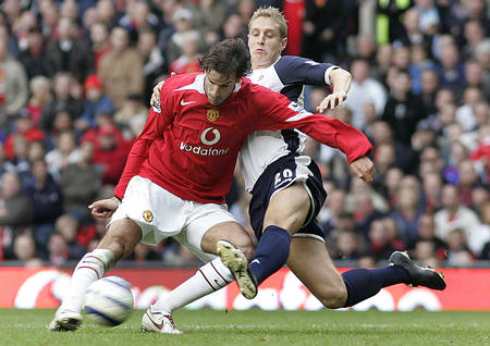 全神貫注的 全神貫注的