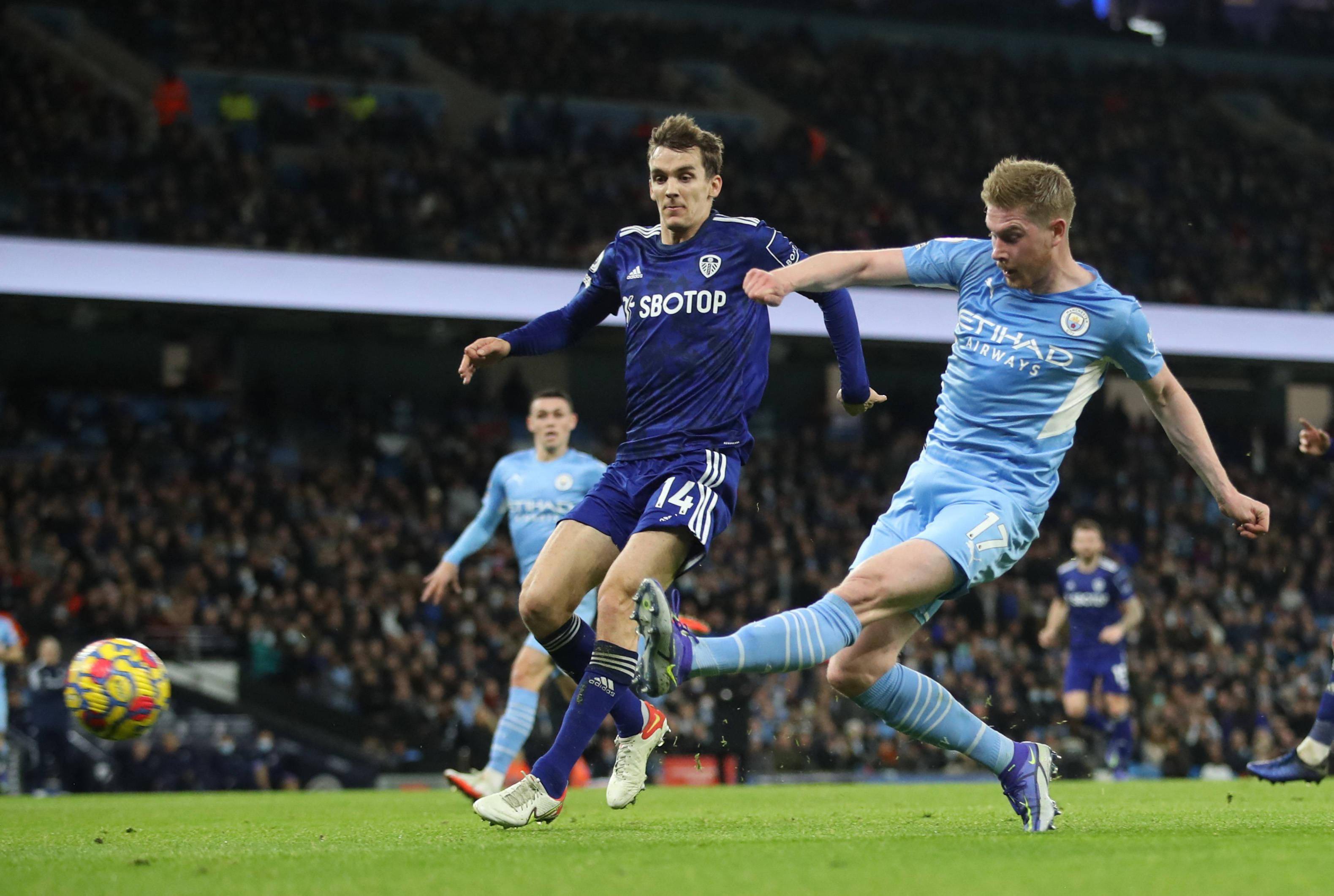 足球是一项 足球是一项